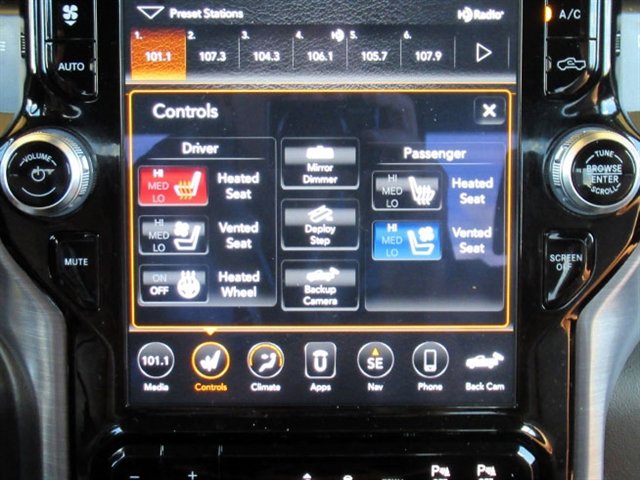 Used 2019 RAM 1500 Laramie Longhorn image 30