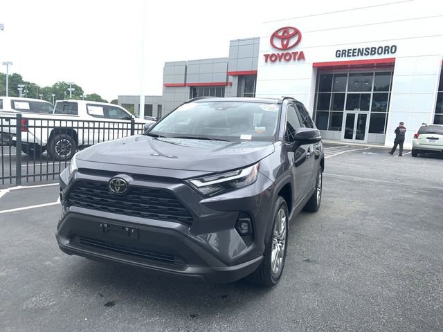 Used 2025 Toyota RAV4 XLE Premium w/ Weather Package FWD image 4