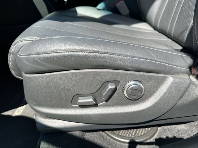 Used 2024 Genesis GV80 2.5T AWD/4WD image 37