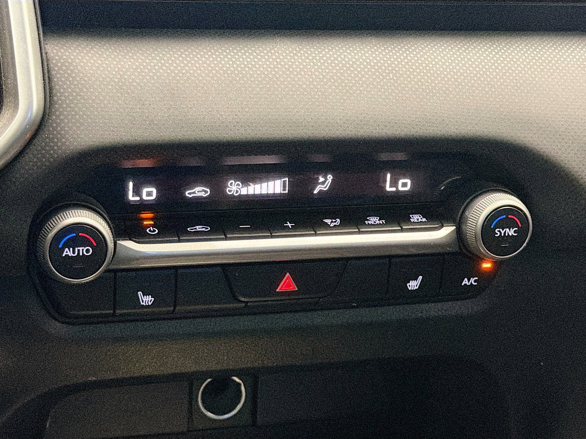 Used 2023 MAZDA CX-50 2.5 S w/ Preferred Plus Pkg image 10