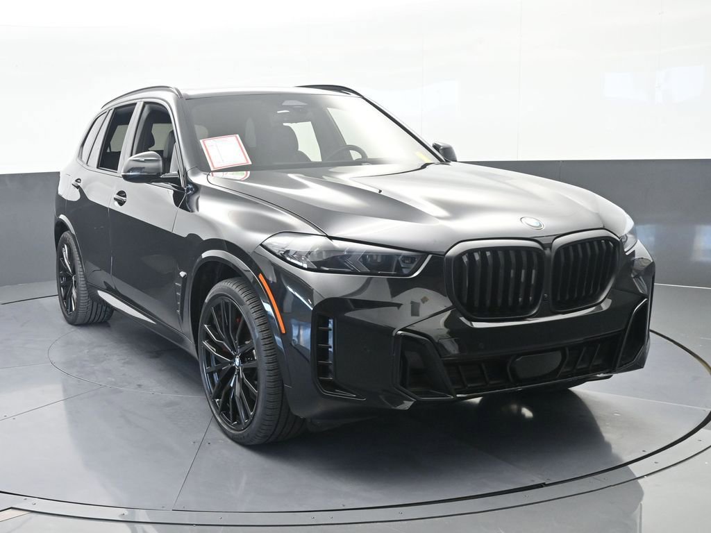 Used 2024 BMW X5 sDrive40i w/ M Sport Package image 9