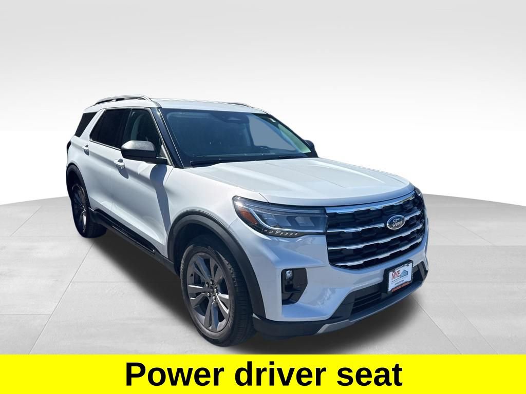 Used 2026 Ford Explorer Active w/ Active Comfort Package AWD/4WD image 9