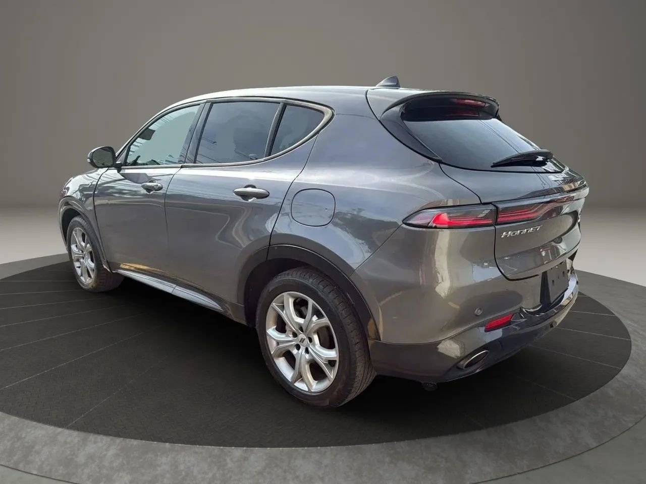 Used 2024 Dodge Hornet R/T image 7