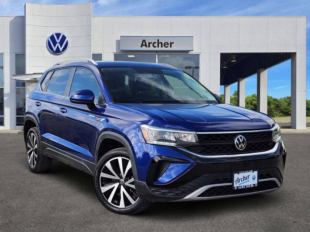 Used 2022 Volkswagen Taos SE