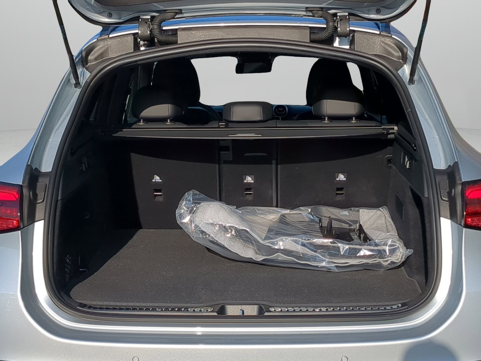 Used 2026 Mercedes-Benz GLC 300 image 38