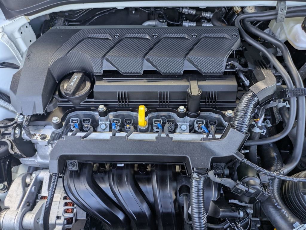 Used 2025 Hyundai Venue SEL FWD image 33