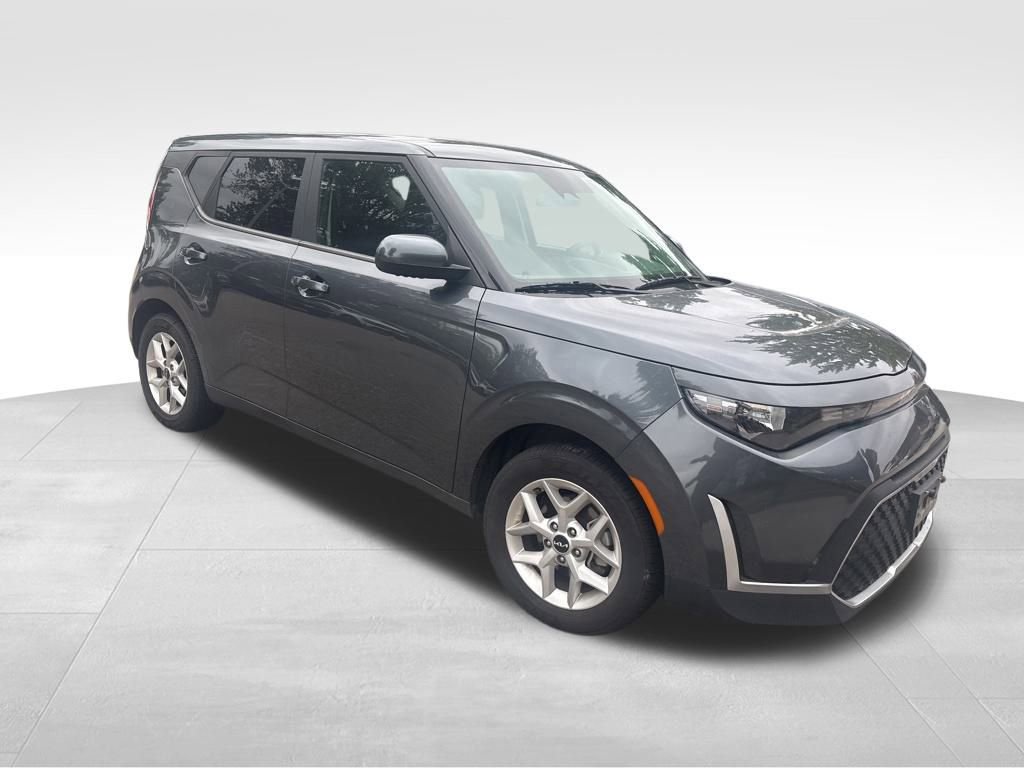 Certified 2023 Kia Soul LX w/ Option Group 015 image 13