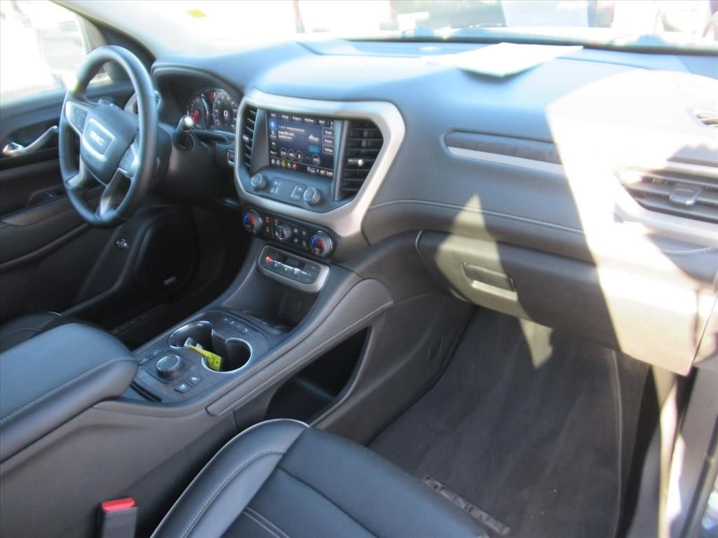 Certified 2023 GMC Acadia Denali w/ Denali Ultimate Package image 10