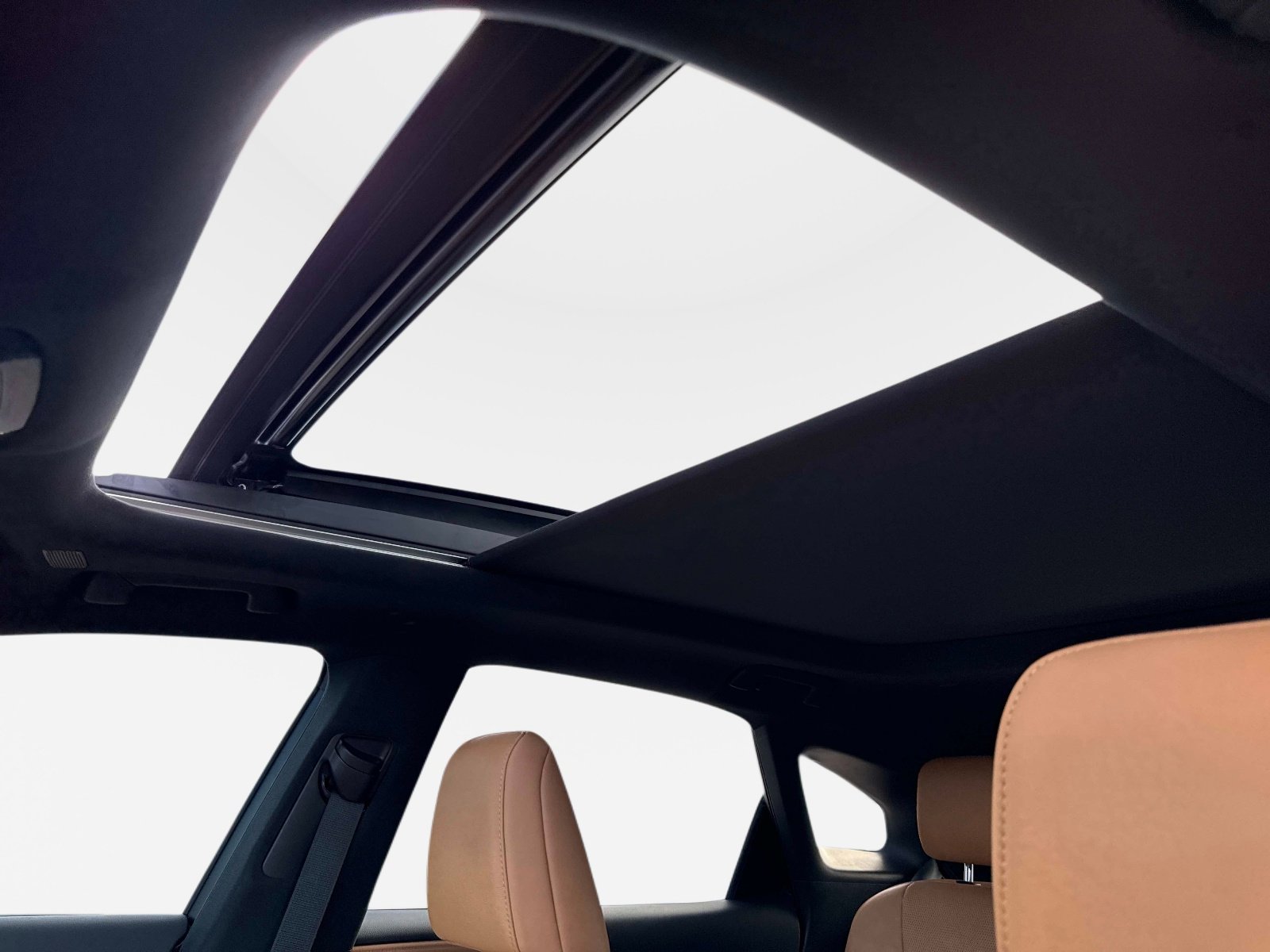 Used 2023 Lexus RX 350 Premium Plus w/ Accessory Package image 22