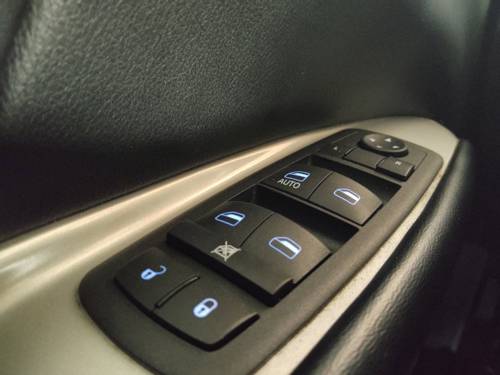 Used 2019 Dodge Journey SE FWD image 27