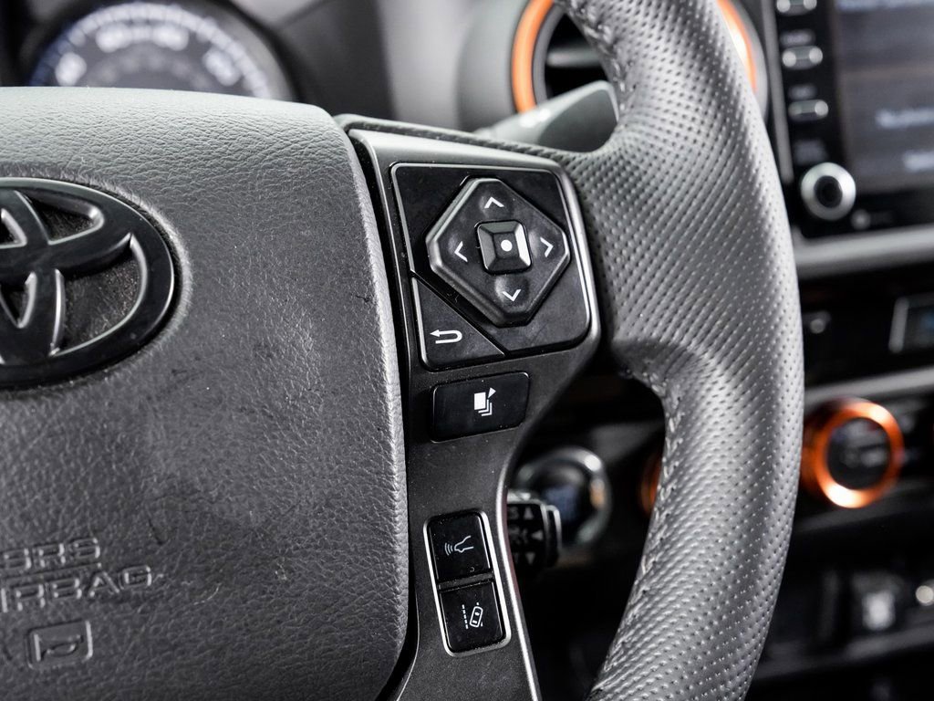 Used 2021 Toyota Tacoma TRD Sport AWD/4WD image 13