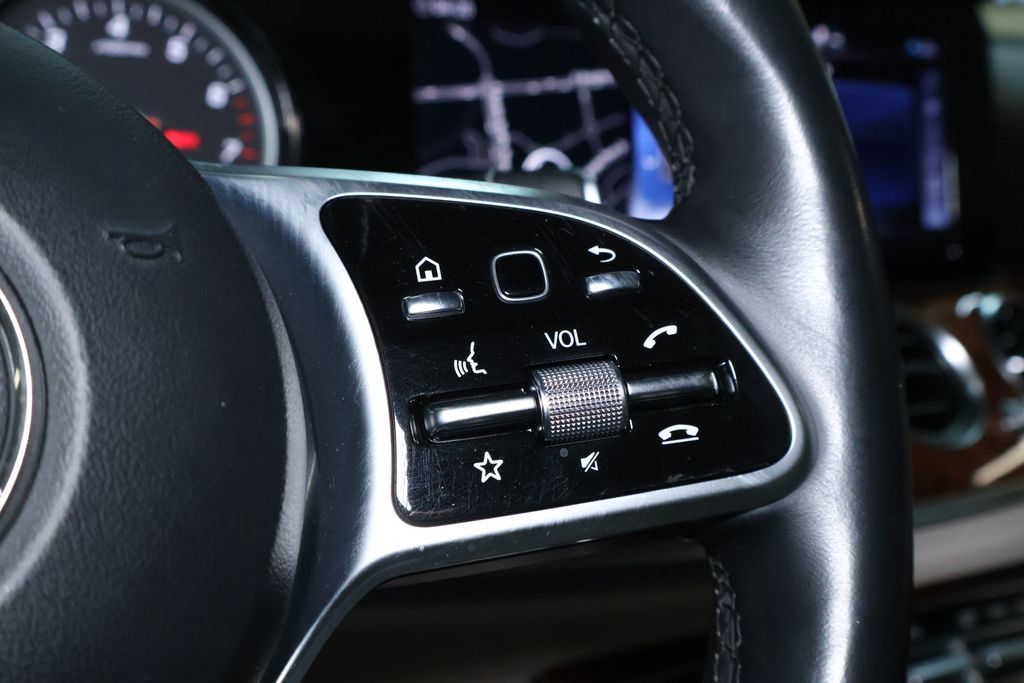 Used 2019 Mercedes-Benz E 300 4MATIC image 22