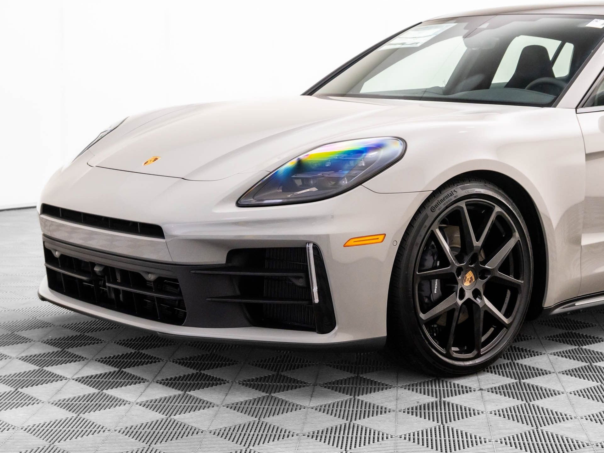 New 2026 Porsche Panamera 4 image 37