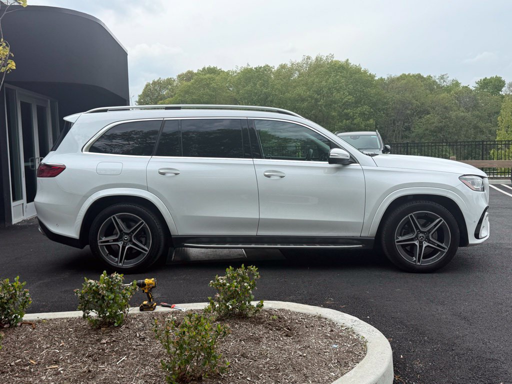 Used 2026 Mercedes-Benz GLS 450 4MATIC image 10