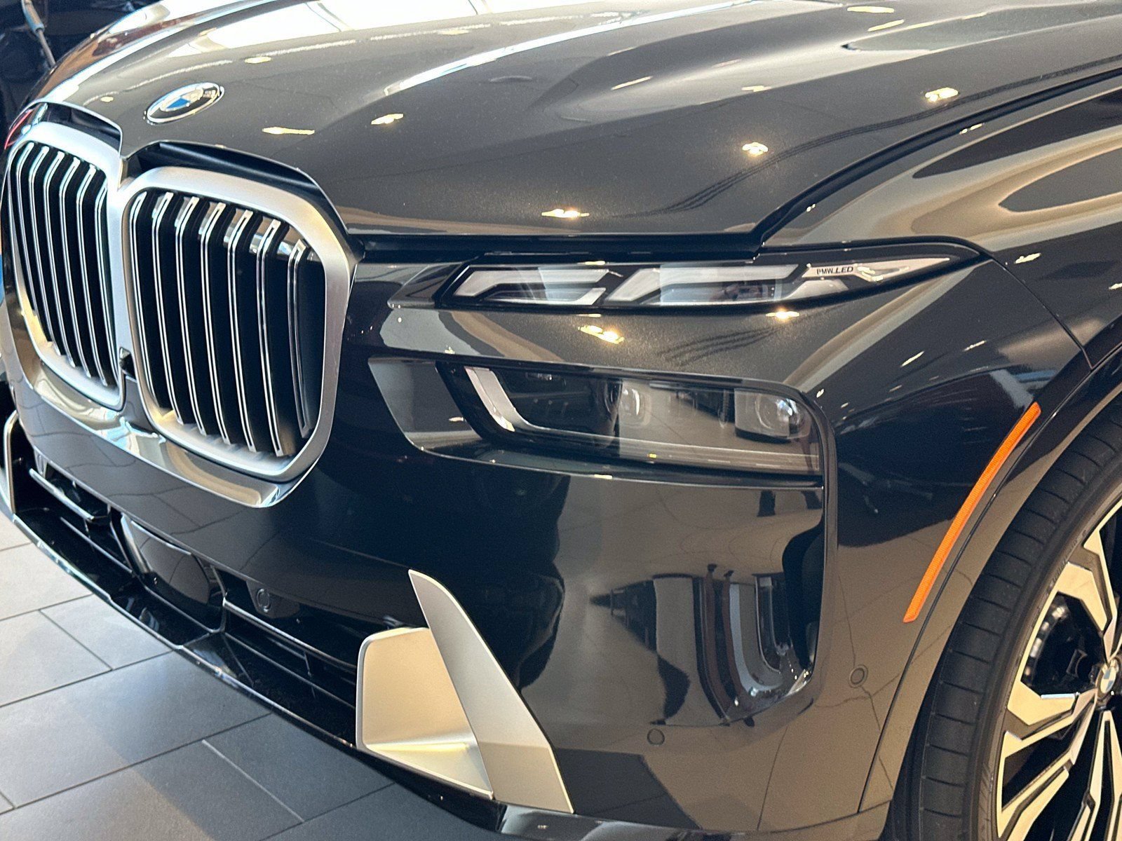 New 2027 BMW X7 xDrive40i w/ Premium Package AWD/4WD image 19