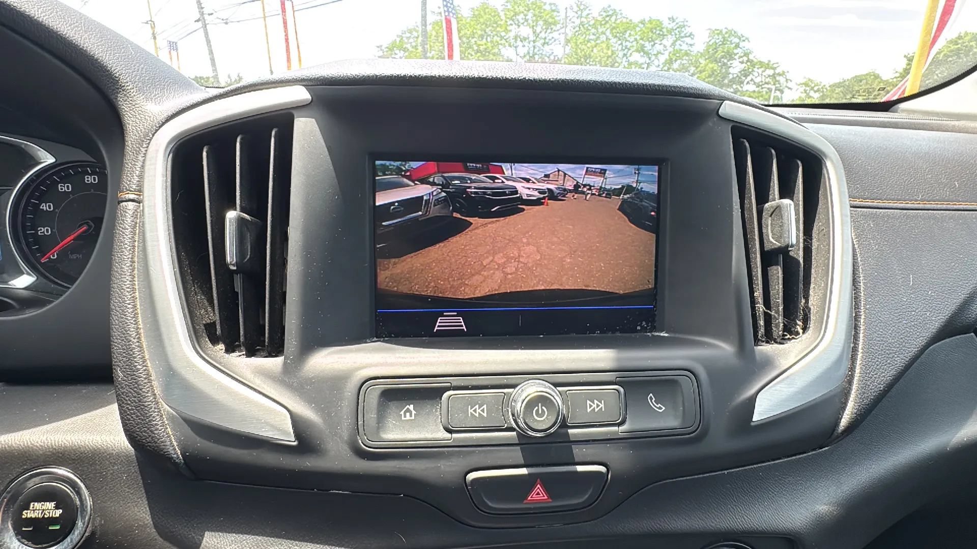 Used 2020 GMC Terrain SLE FWD image 23