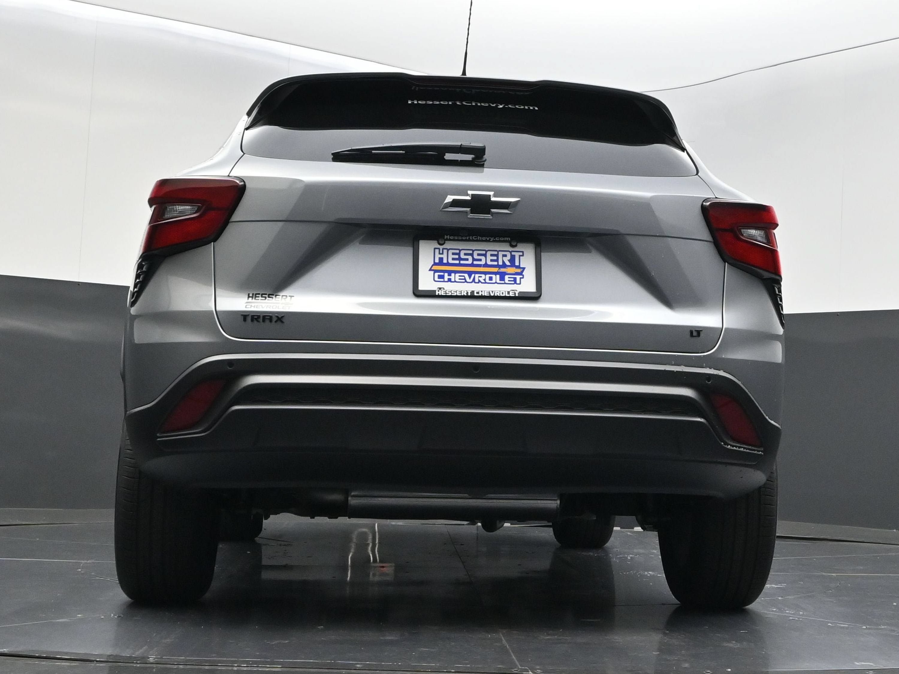 New 2026 Chevrolet Trax LT w/ Sunroof Package FWD image 43