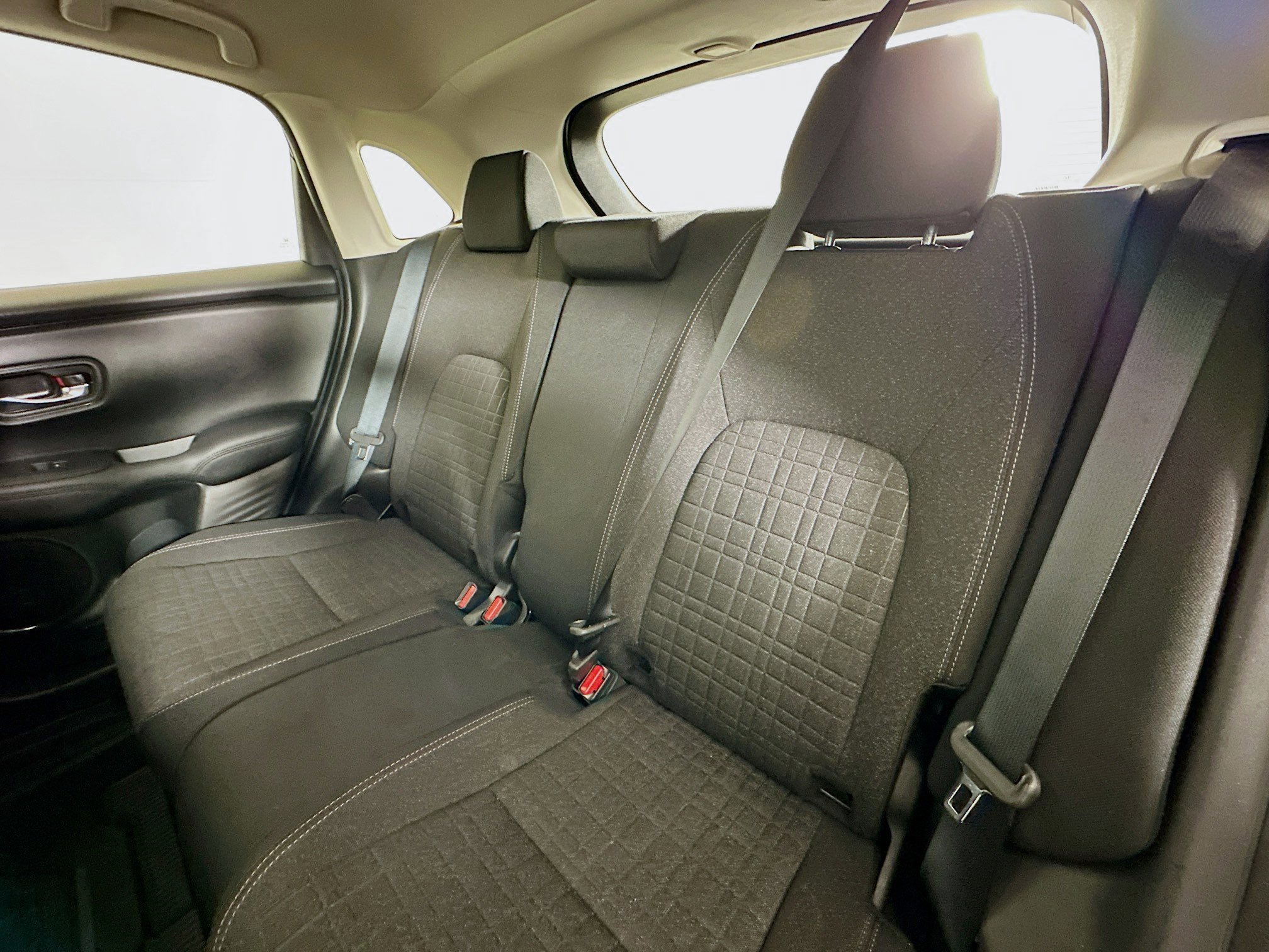 Used 2023 Honda HR-V LX image 25