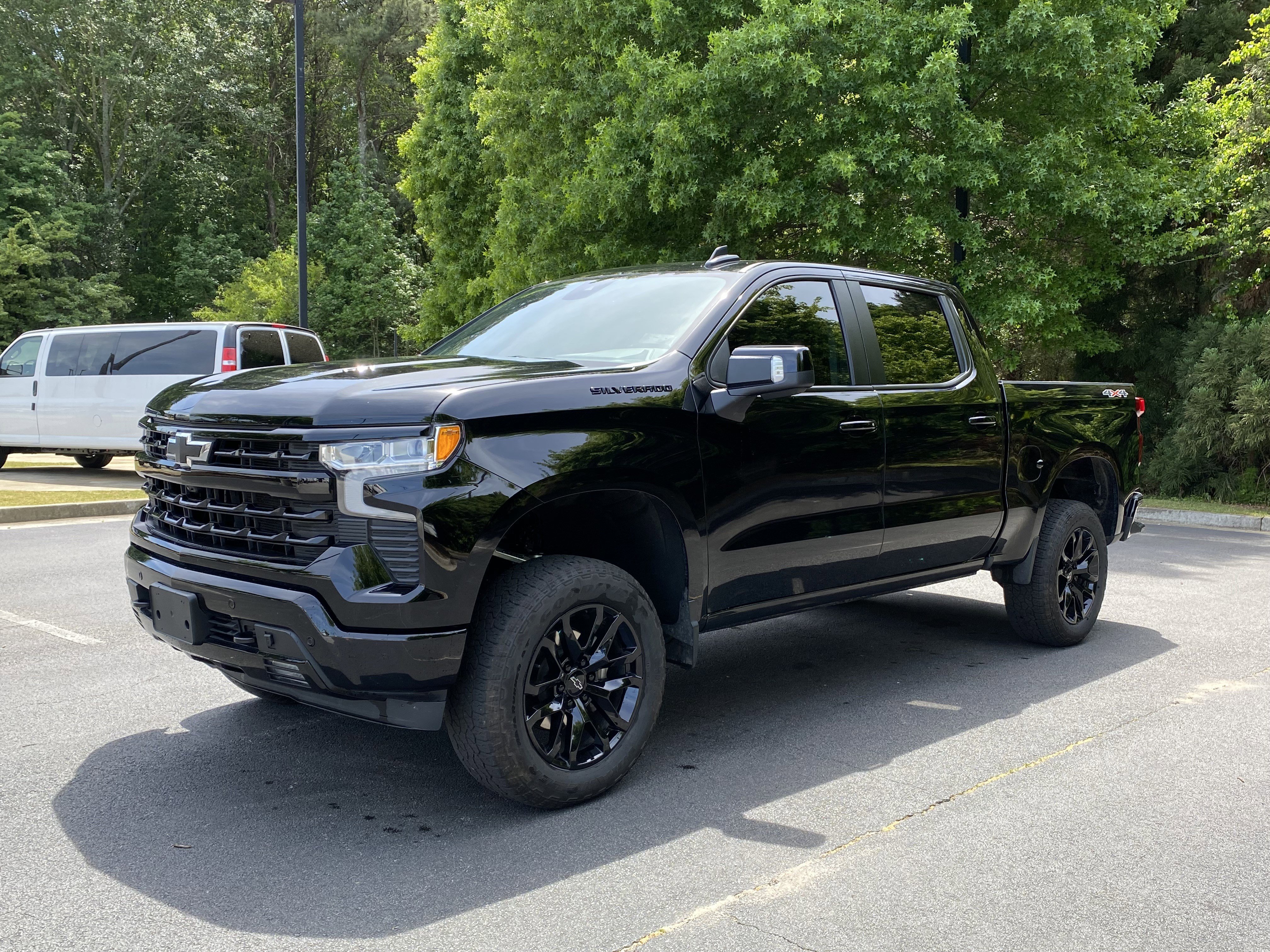 Used 2024 Chevrolet Silverado 1500 RST w/ Convenience Package II AWD/4WD image 5