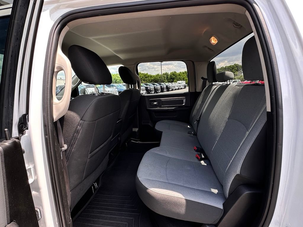 Used 2021 RAM 1500 Classic SLT AWD/4WD image 25