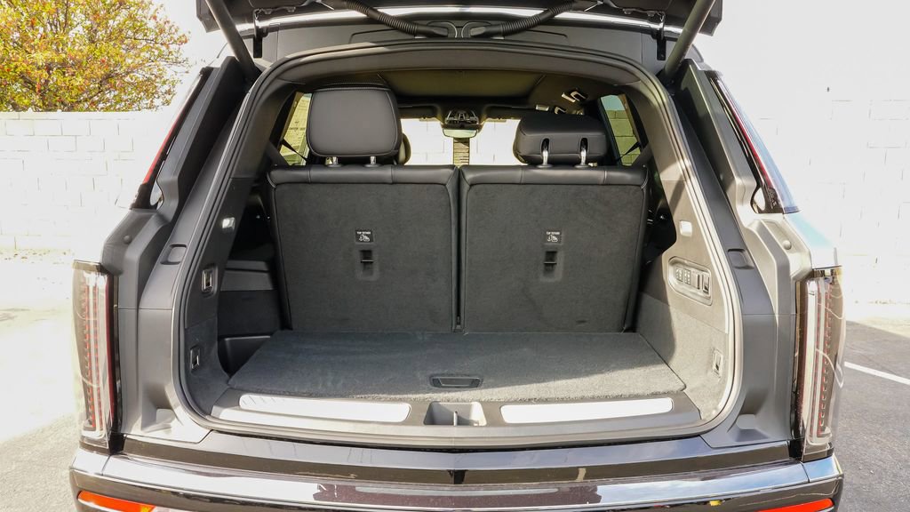 New 2026 Cadillac Vistiq Sport image 8