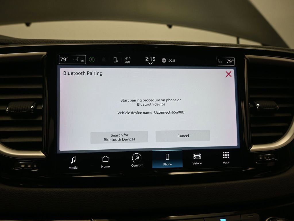 Used 2022 Chrysler Pacifica Touring-L image 24