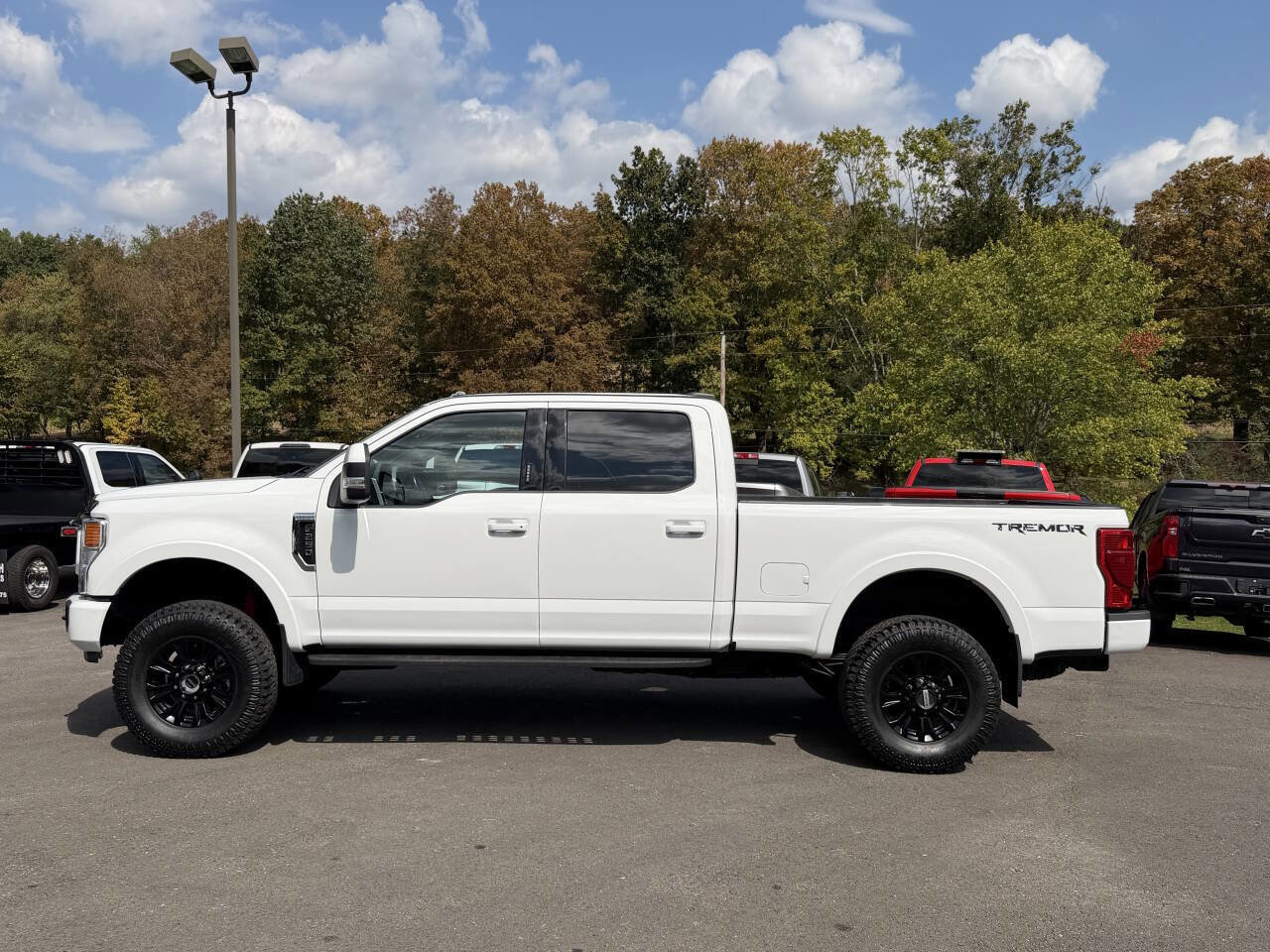 Used 2022 Ford F250 Lariat w/ Tremor Off-Road Package image 3