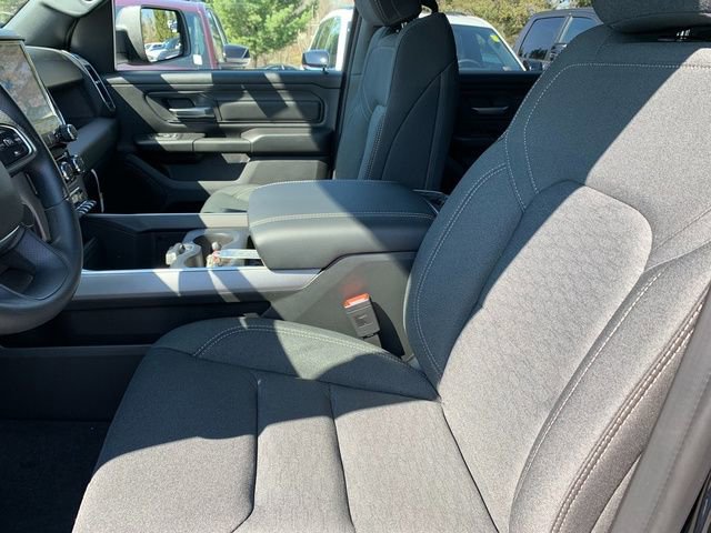 New 2026 RAM 1500 Express AWD/4WD image 12