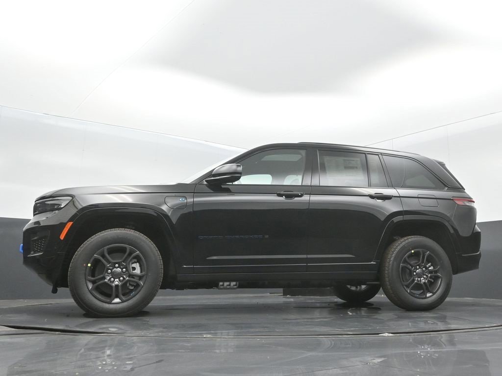 Used 2025 Jeep Grand Cherokee Limited 4xe image 37