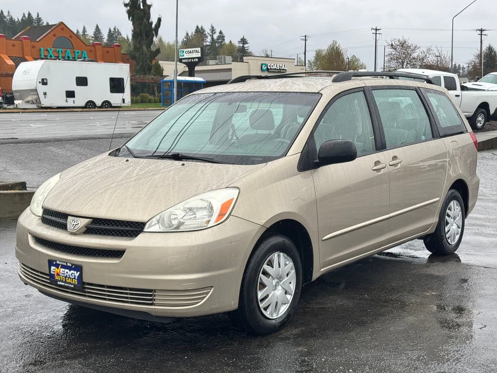 Used 2005 Toyota Sienna CE FWD image 3