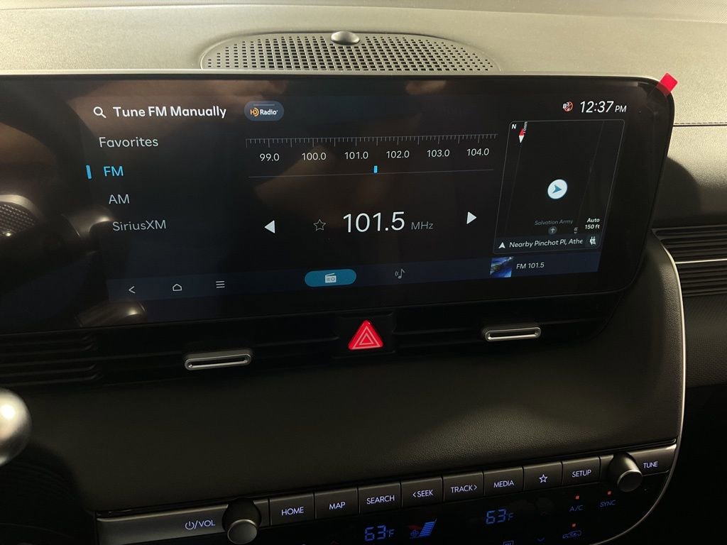 New 2025 Hyundai Ioniq 5 SE AWD/4WD image 24