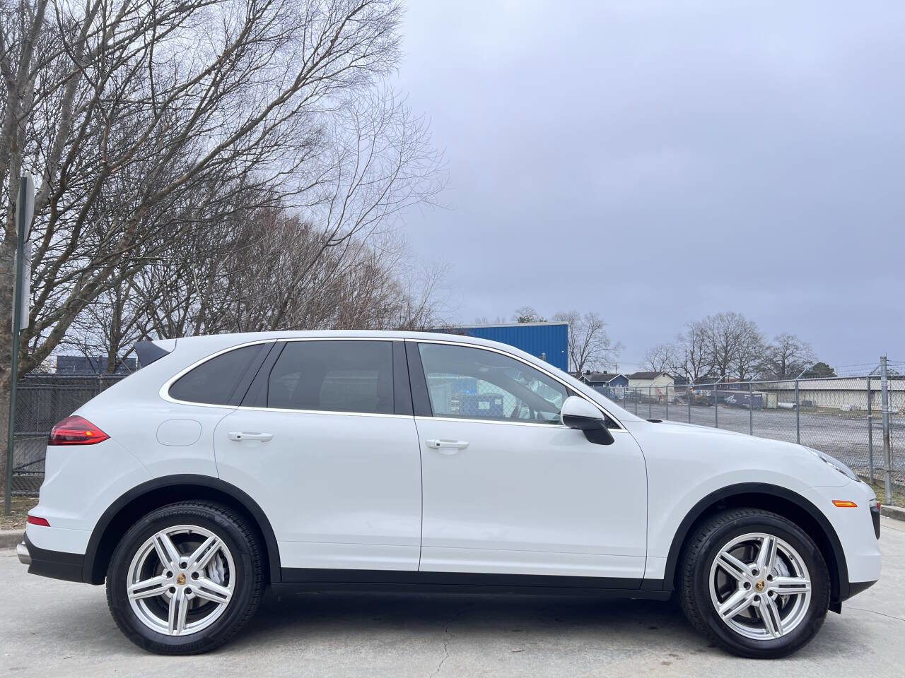 Used 2016 Porsche Cayenne S w/ Premium Package image 4