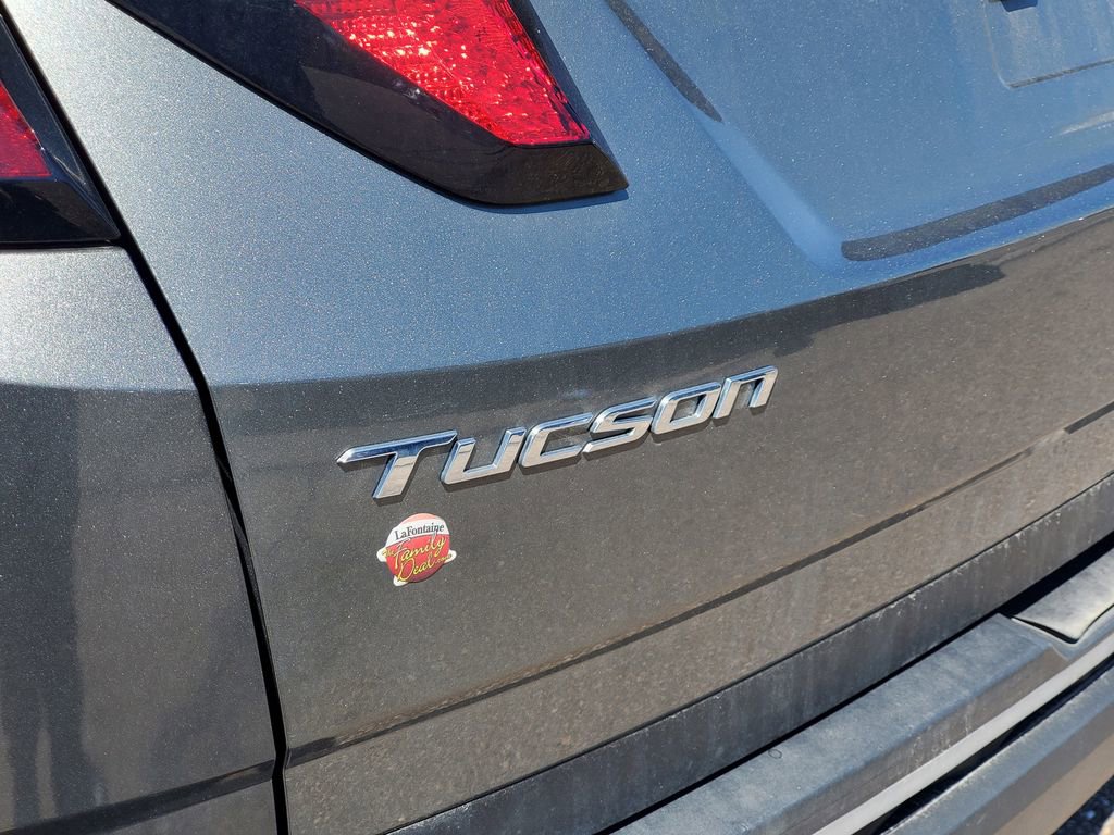 Used 2023 Hyundai Tucson SE AWD/4WD image 5