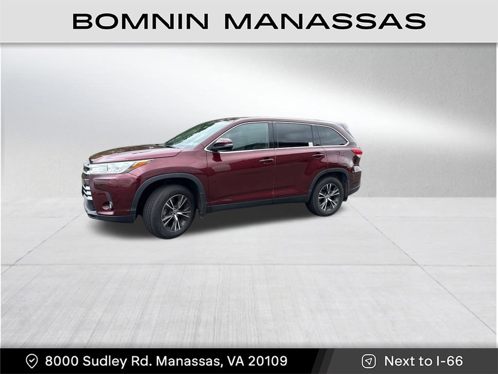 Used 2019 Toyota Highlander Plus w/ Protection Package #3 AWD/4WD image 1