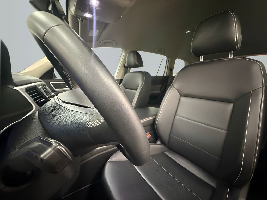 Used 2022 Volkswagen Atlas SE FWD image 13