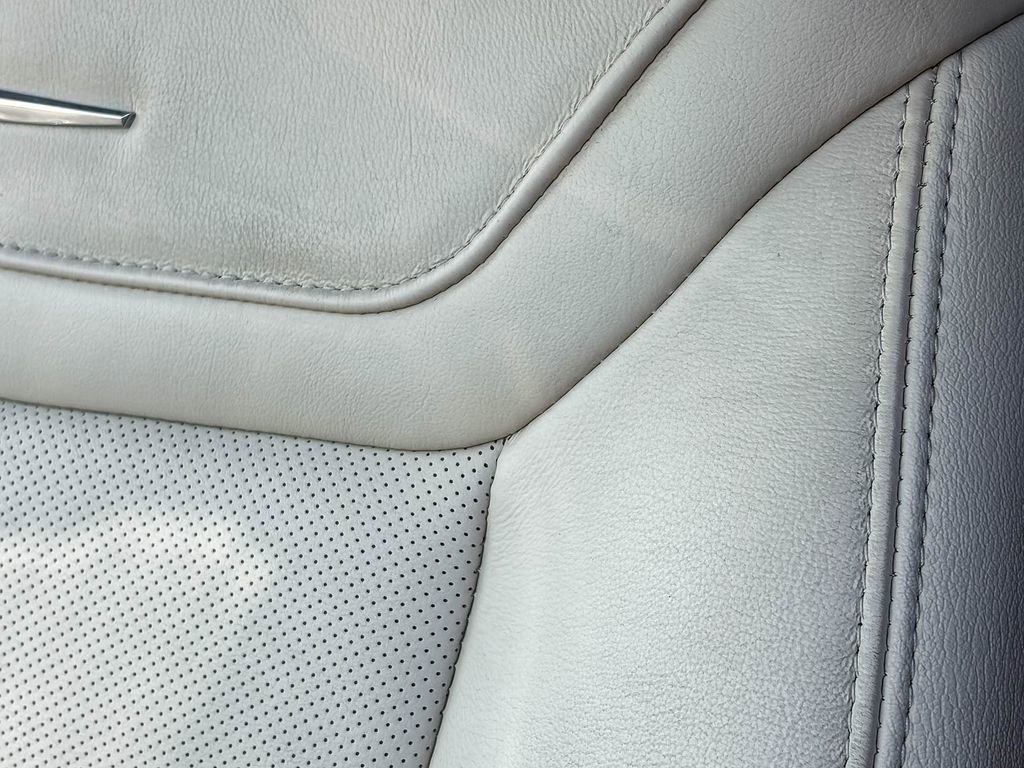 Used 2023 Cadillac XT6 Sport image 53