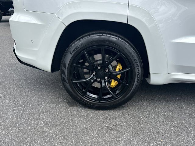 Used 2018 Jeep Grand Cherokee Trackhawk AWD/4WD image 22