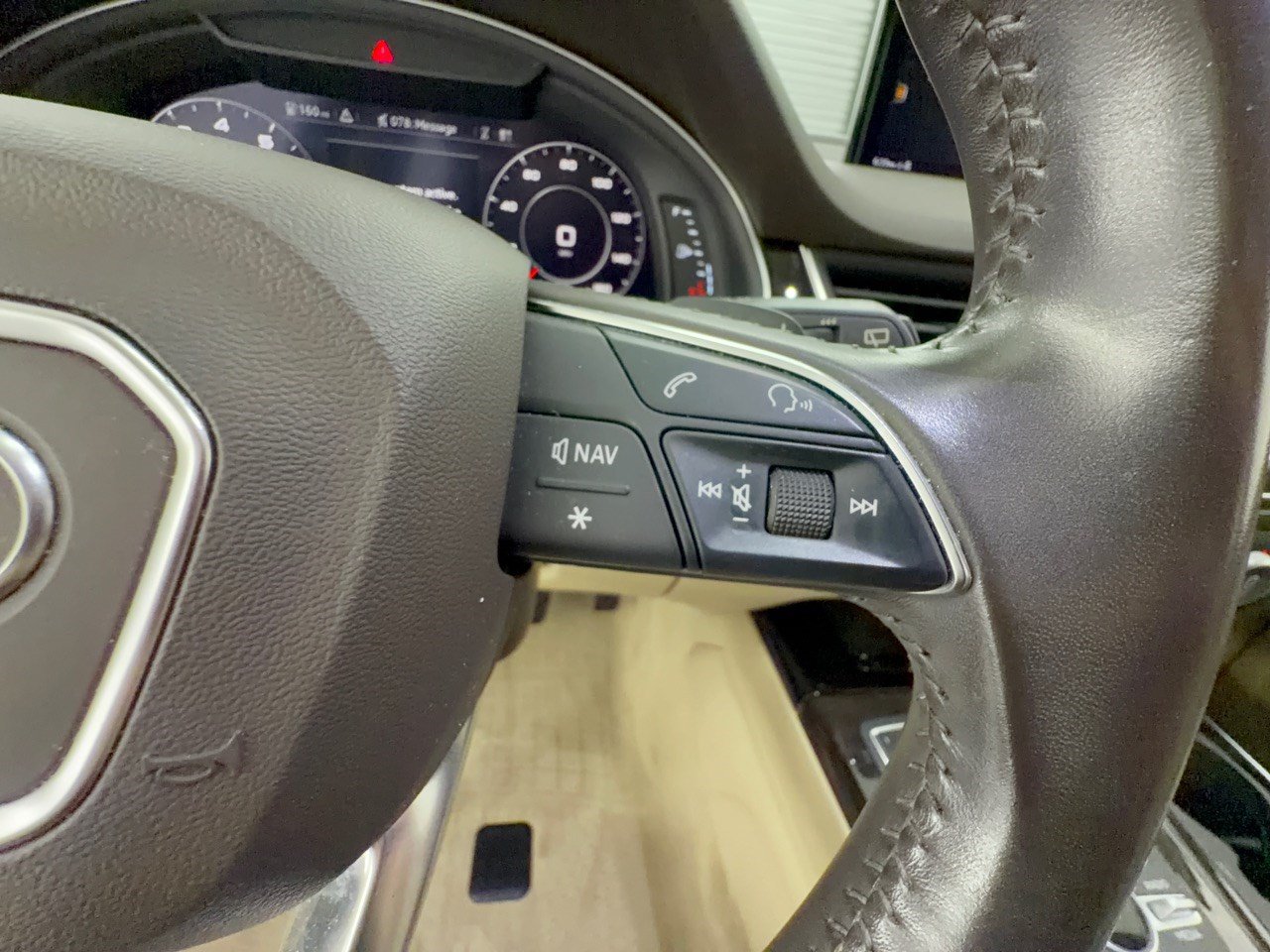 Used 2019 Audi Q7 3.0T Premium Plus AWD/4WD image 19