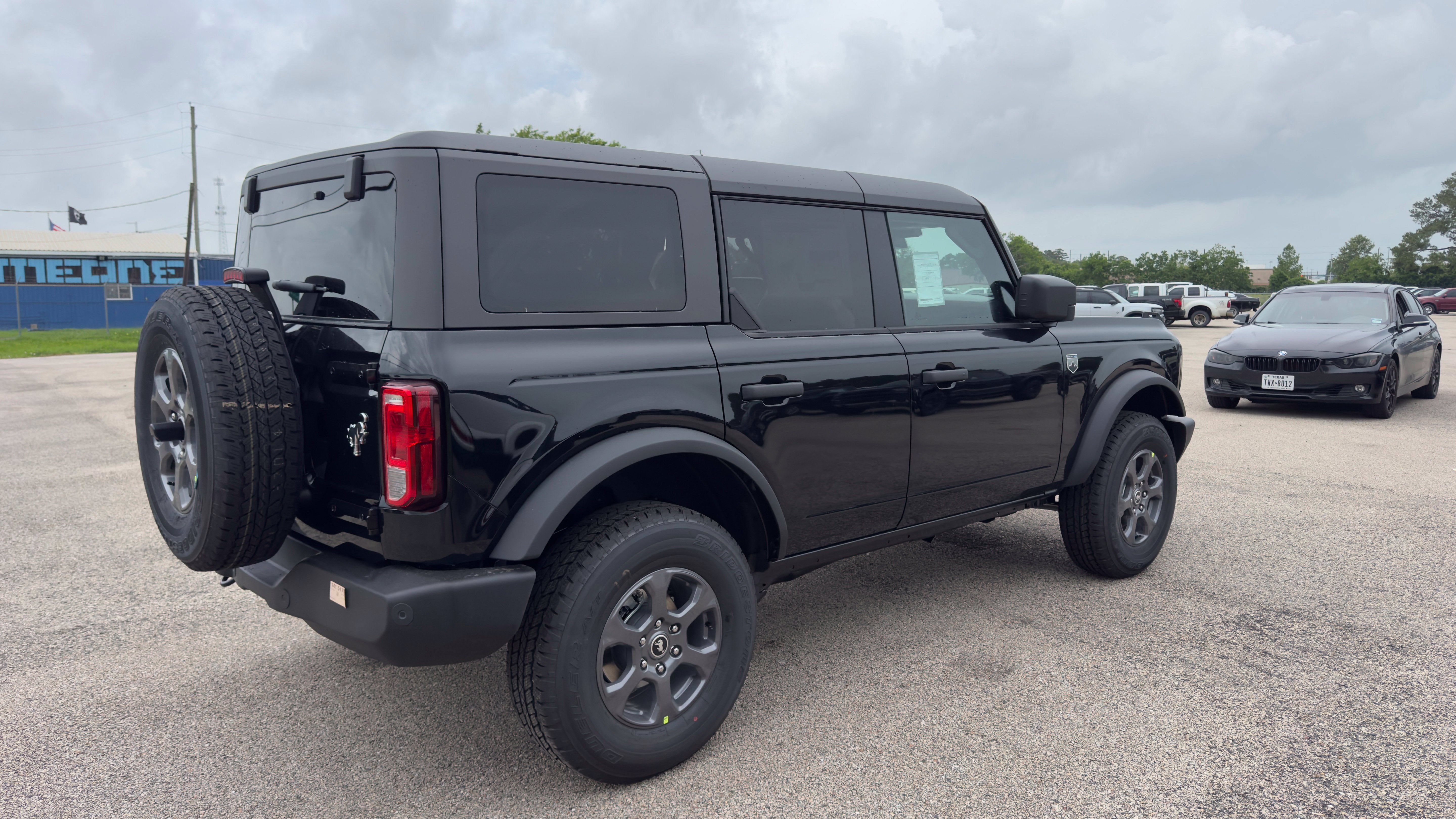 New 2026 Ford Bronco Big Bend AWD/4WD image 3