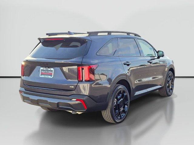 Used 2025 Kia Sorento SX AWD/4WD image 5