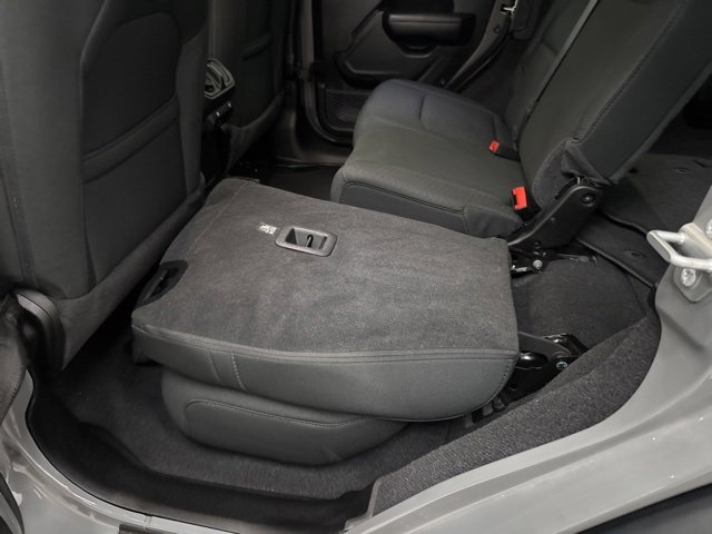 Used 2021 Jeep Wrangler Unlimited Sport image 6