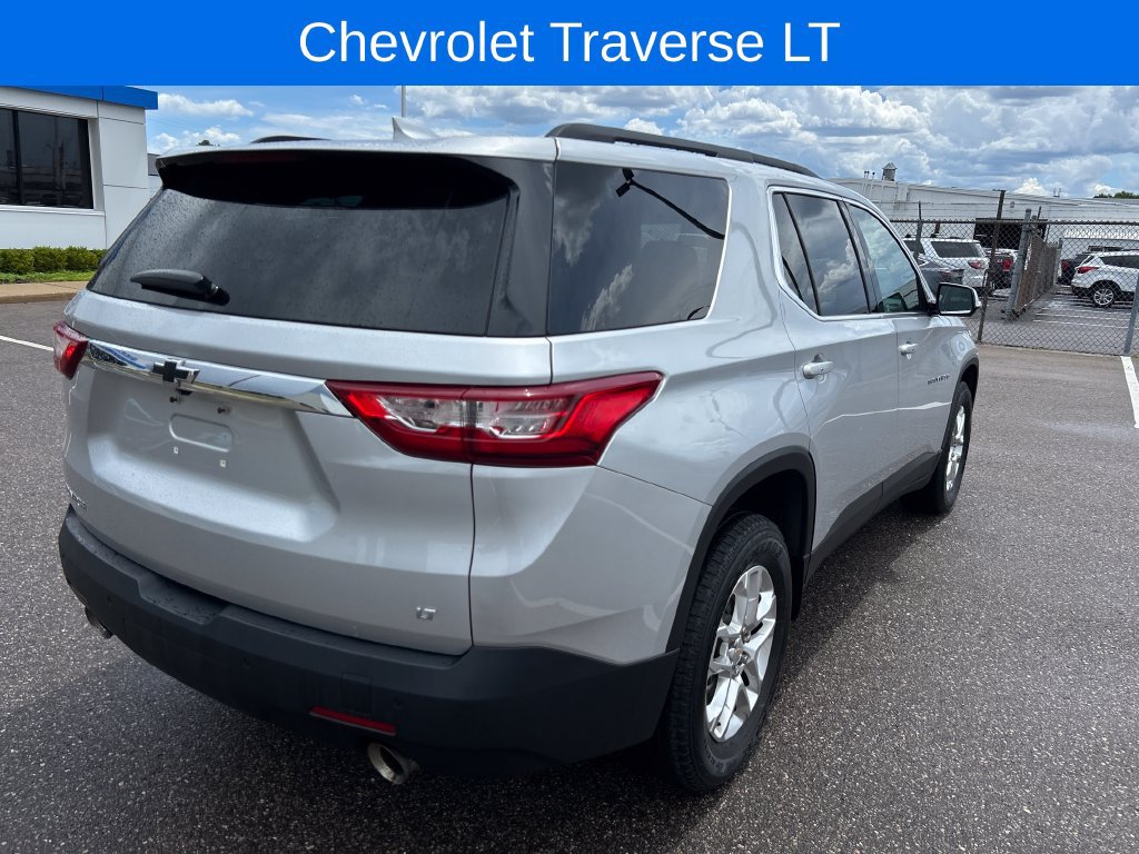 Used 2020 Chevrolet Traverse LT FWD image 8