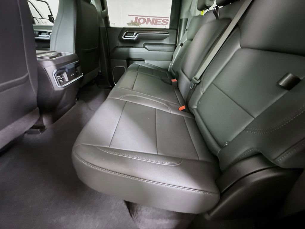 Used 2025 Chevrolet Silverado 2500 LTZ w/ LTZ Convenience Package AWD/4WD image 27
