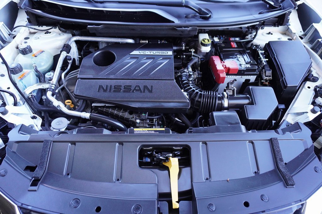 Used 2023 Nissan Rogue S image 22