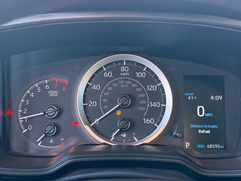 Used 2021 Toyota Corolla LE w/ Carpet Mat Package (TMS) image 22