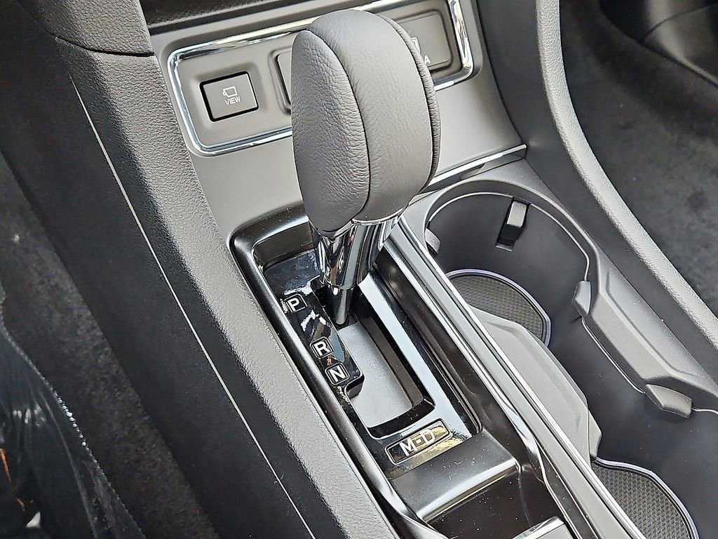 Certified 2025 Subaru Ascent Bronze Edition w/ Onyx Package image 11