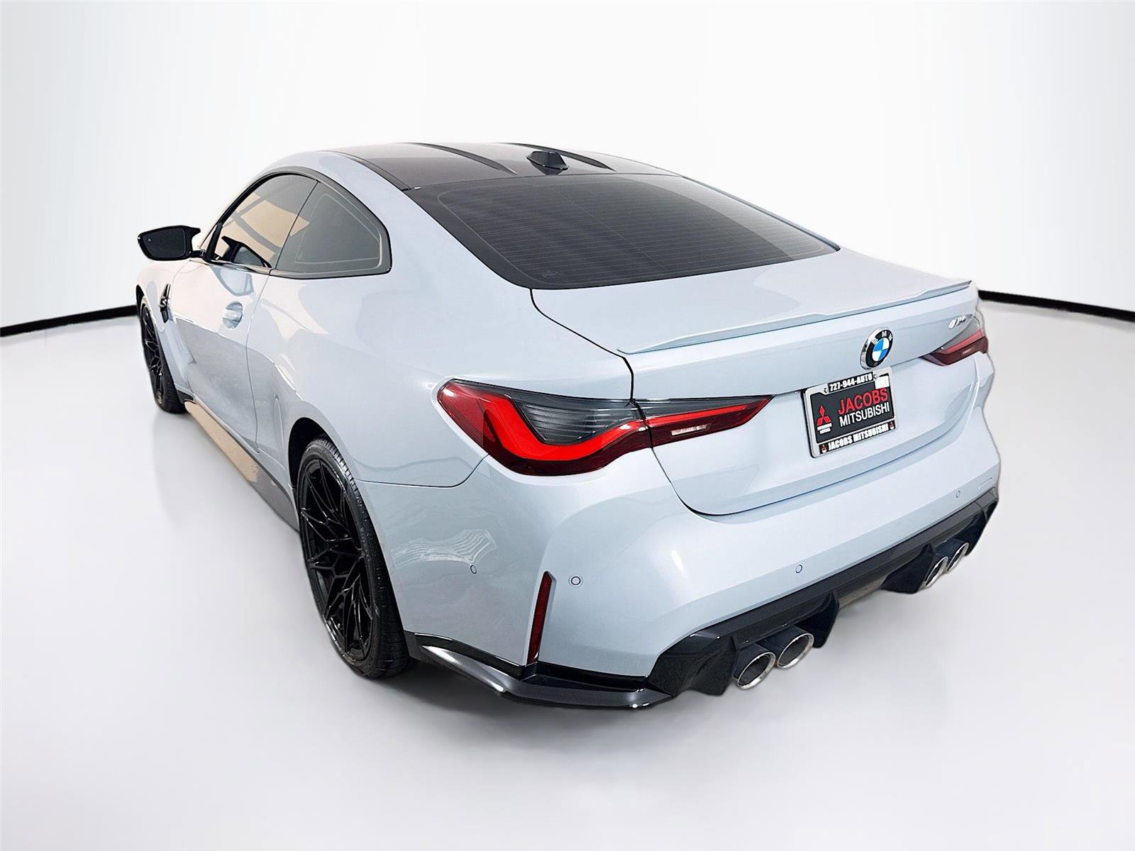 Used 2024 BMW M4 Coupe w/ M Driver's Package image 5