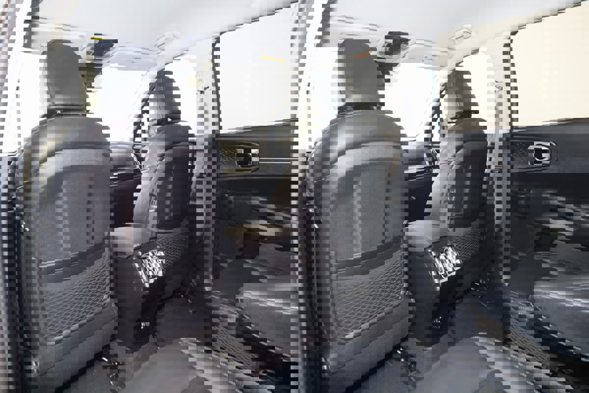 Used 2025 Kia Sorento EX image 53