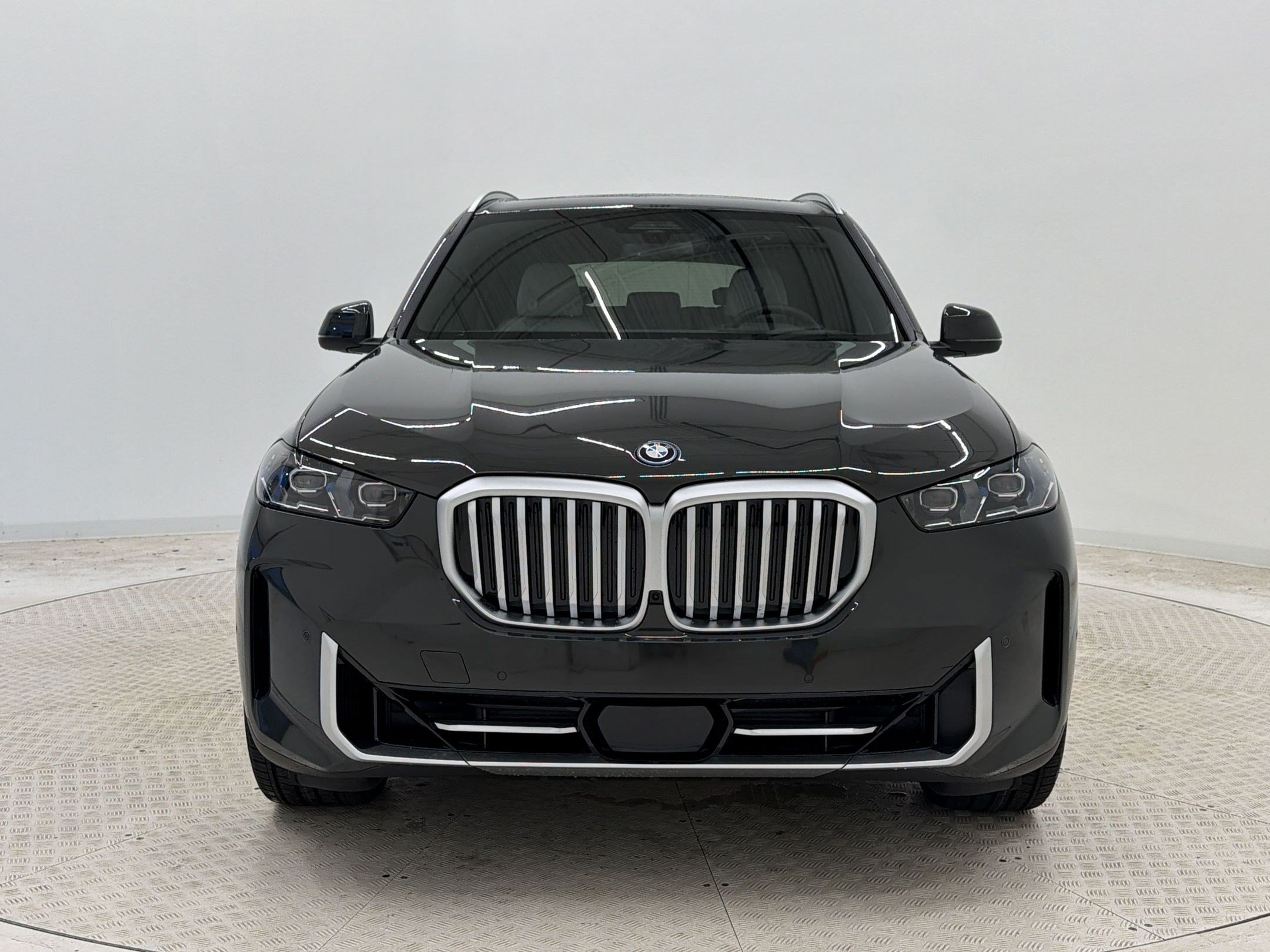 New 2026 BMW X5 xDrive50e AWD/4WD image 6