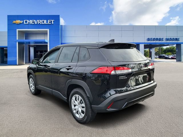 Used 2024 Toyota Corolla Cross L image 3